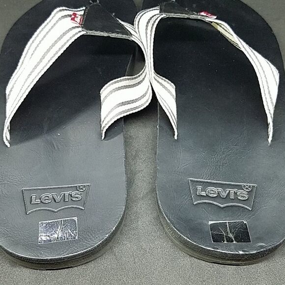 LEVIS Flip Flops - Picture 3 of 4